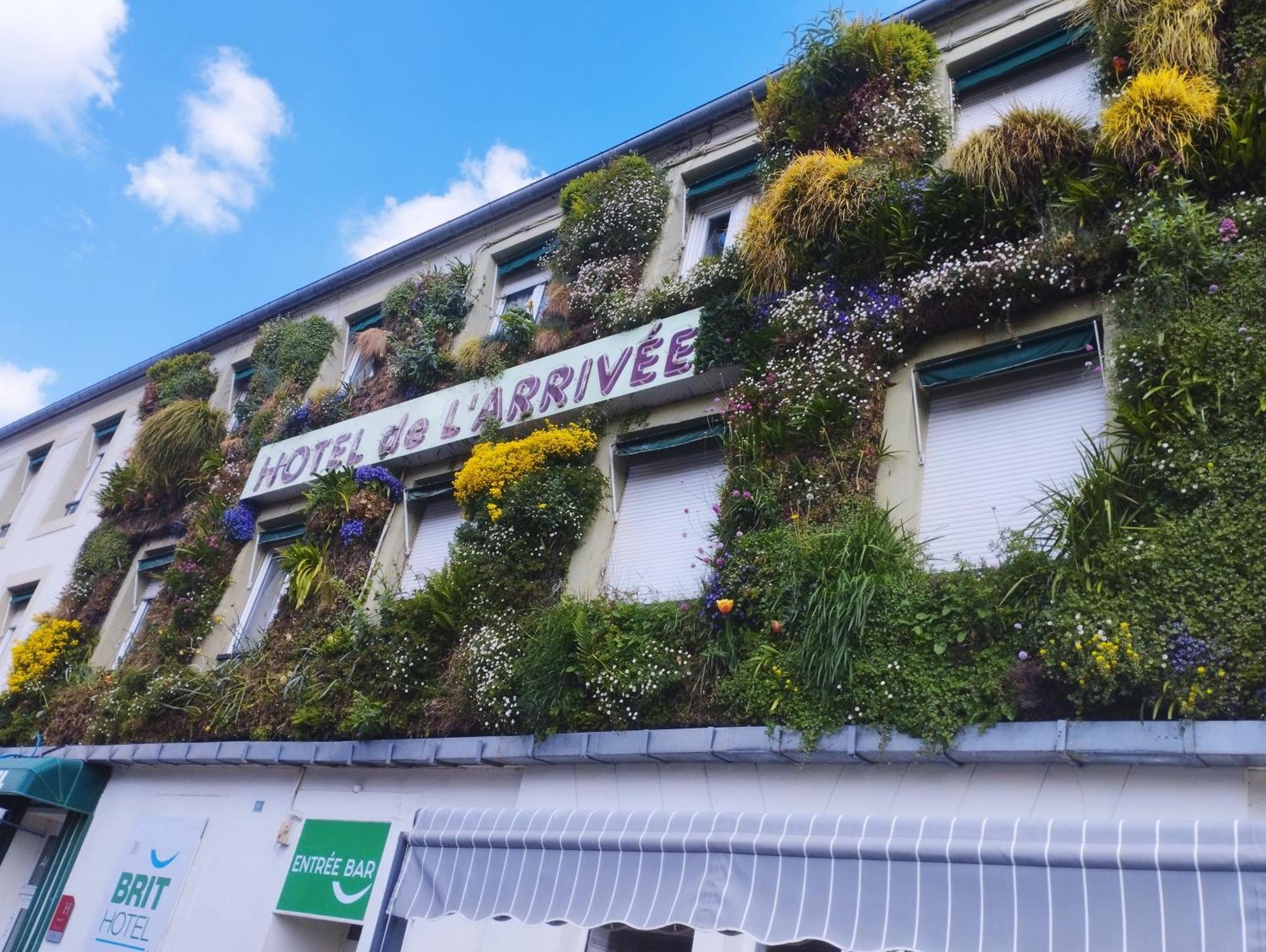 Brit Hotel L'Arrivee Guingamp Kültér fotó